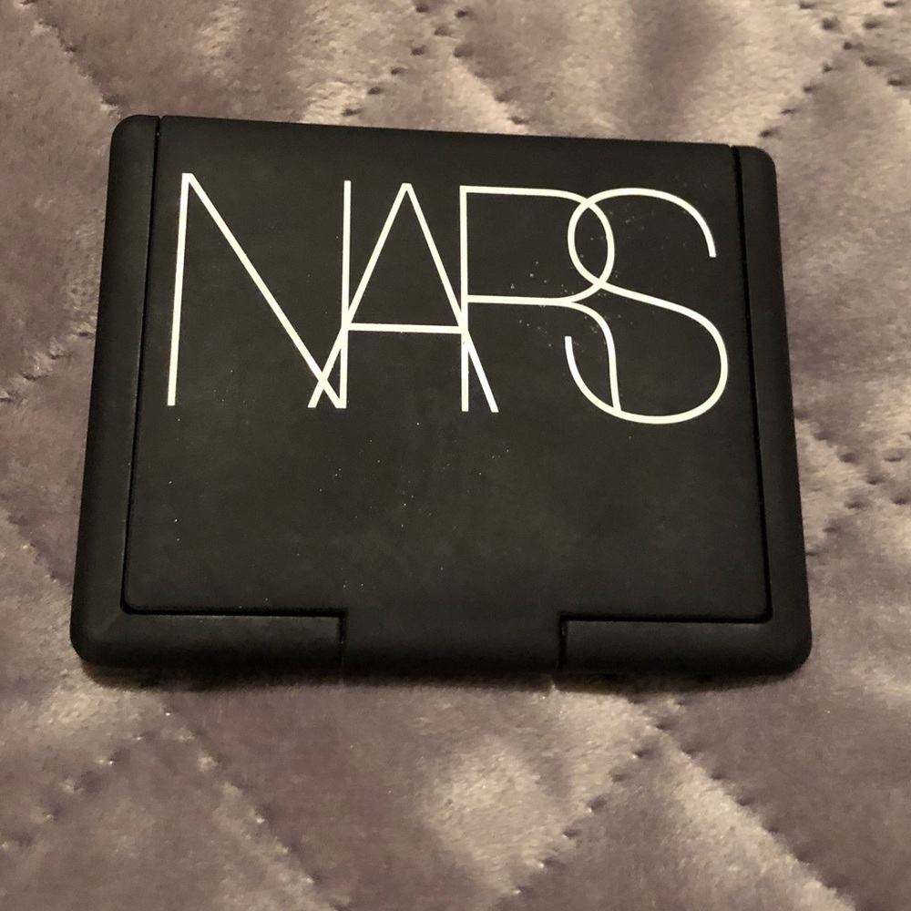 NARS Albatross highlighter - used a few times